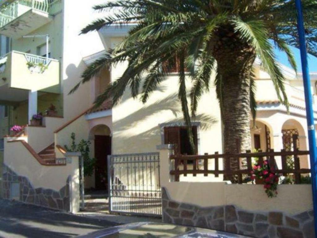 Апартаменти Casa In Riva Al Mare Кала-Гононе Екстер'єр фото